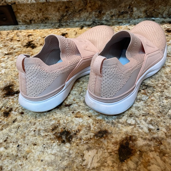 APL shoes - Picture 4 of 5